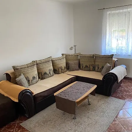 House Damado Deluxe Holiday home *